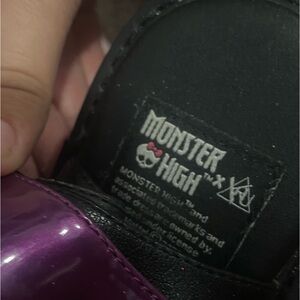 Monster high x YRU howler black/purple size 9
